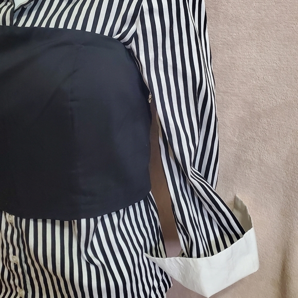Like NEW New York & Co Striped Button Down Shirt w/ Black Corset Overlay Sz S - Picture 3 of 14